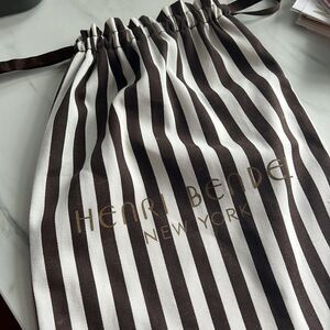 [ HENRI BENDEL NEW YORK ] Authentic Dustbag EUC 10" x 16" cotton
